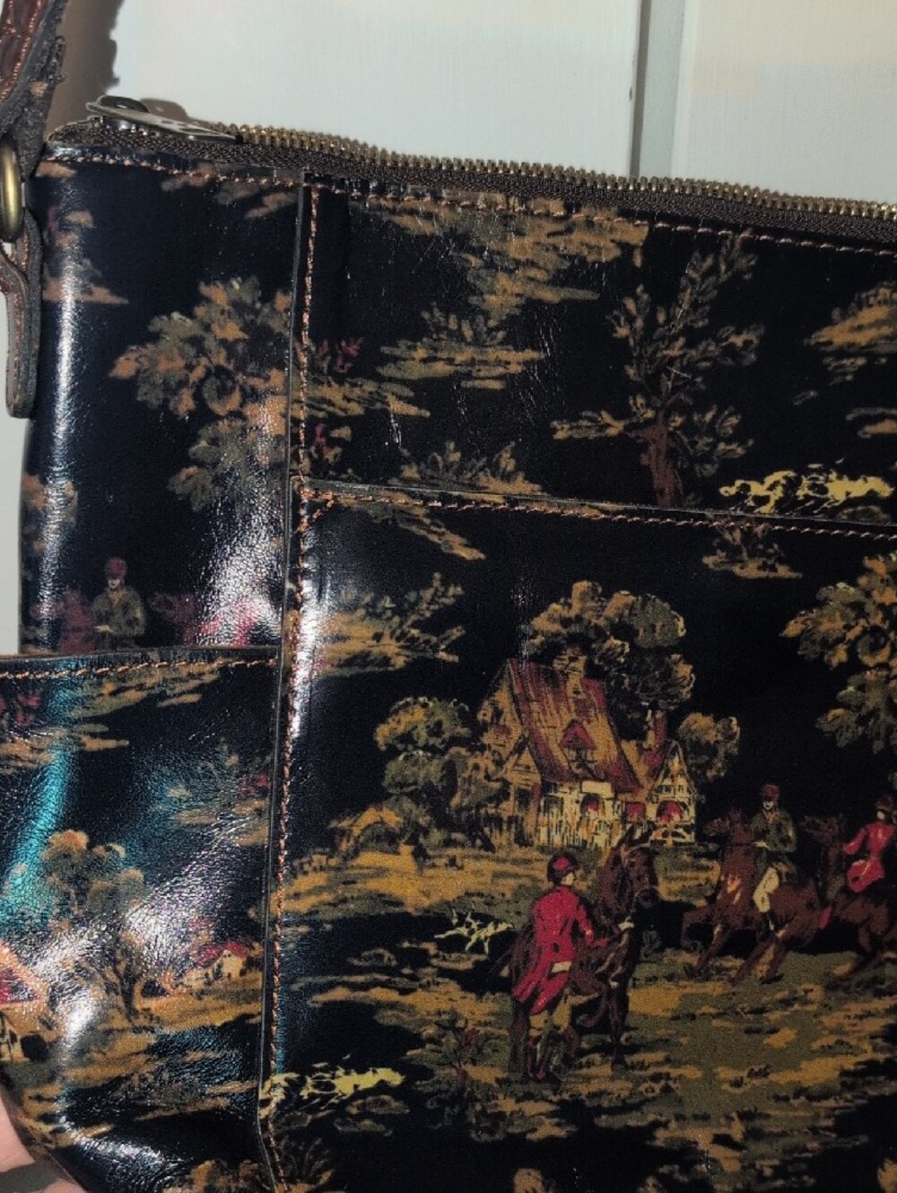 Patricia Nash "Kent Countryside" Crossbody Bag - Picture 6 of 6